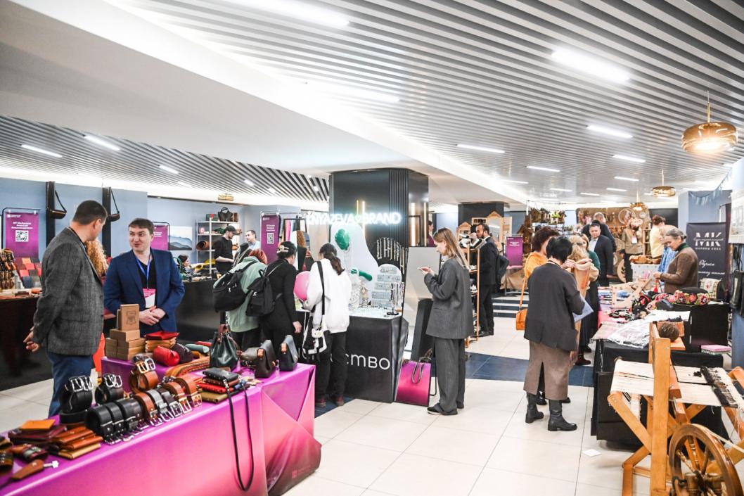 Сергей Елесин, ИА "Тюменская линия"