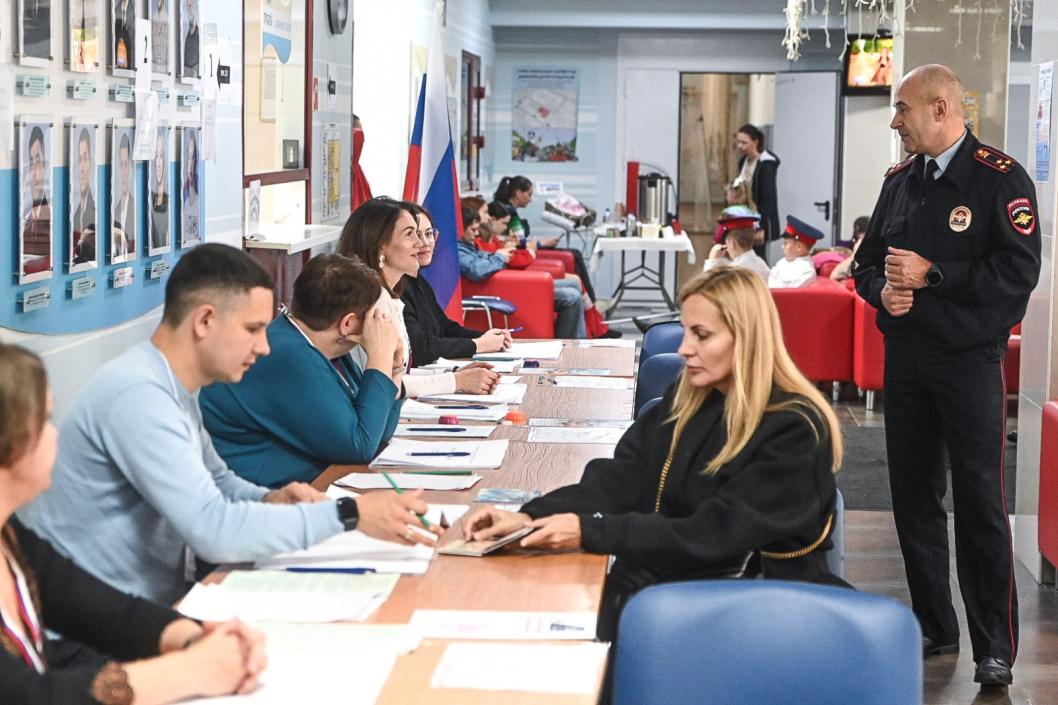 Сергей Елесин, ИА "Тюменская линия"