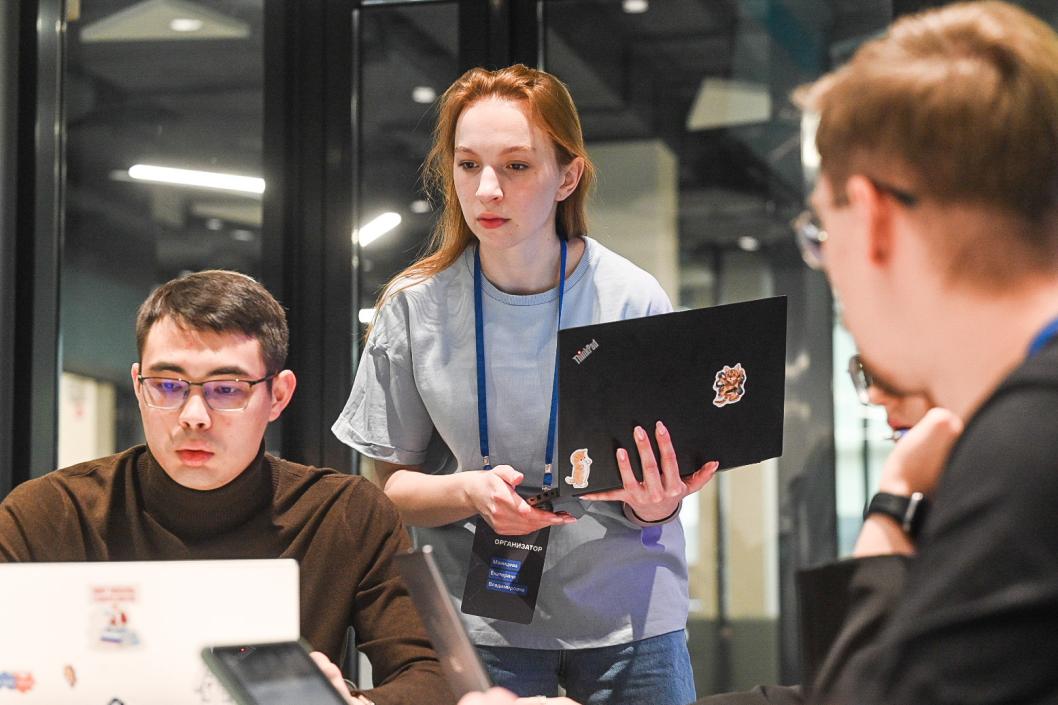 Сергей Елесин, ИА "Тюменская линия"