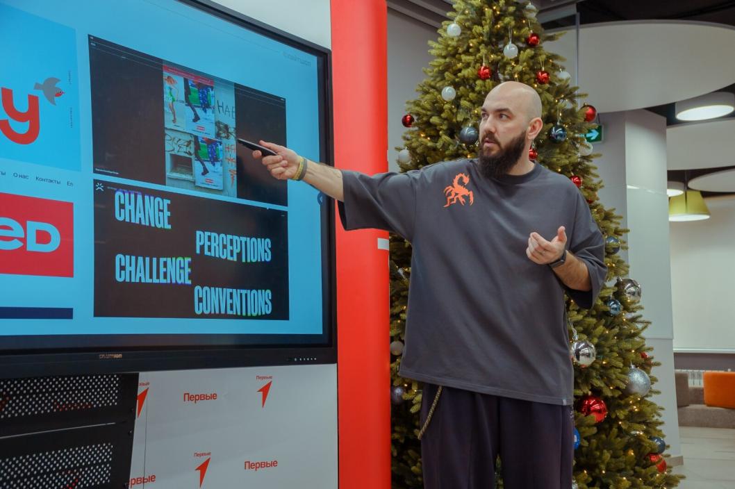  Пресс-служба департамента молодежной политики Тюмеснкой области