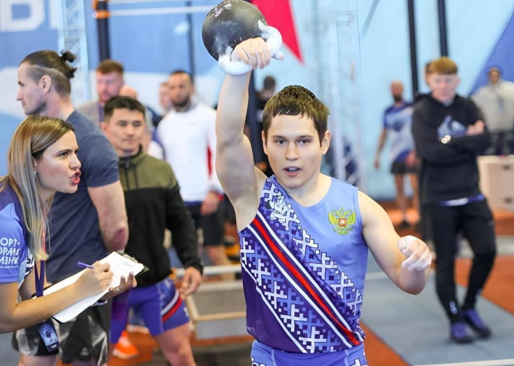 Фото со страницы Дмитрия Артюхова