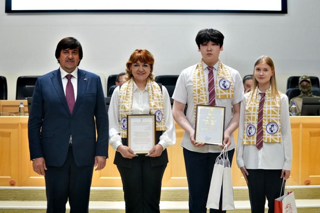 из Telegram-канала Максима Афанасьева