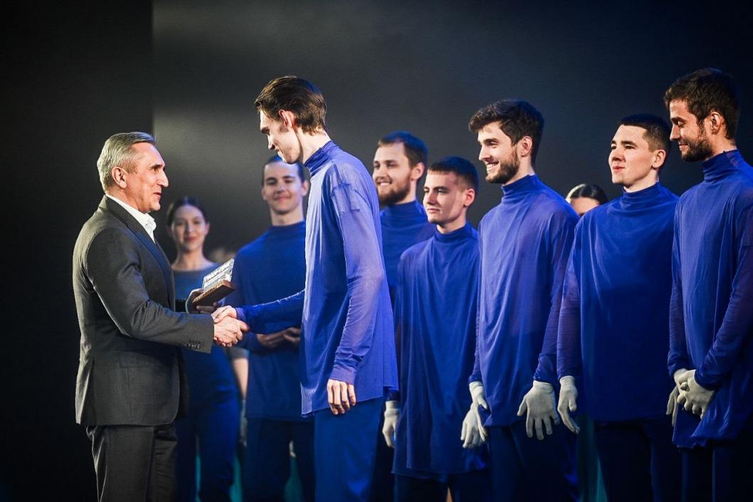 Сергей Елесин, ИА "Тюменская линия"