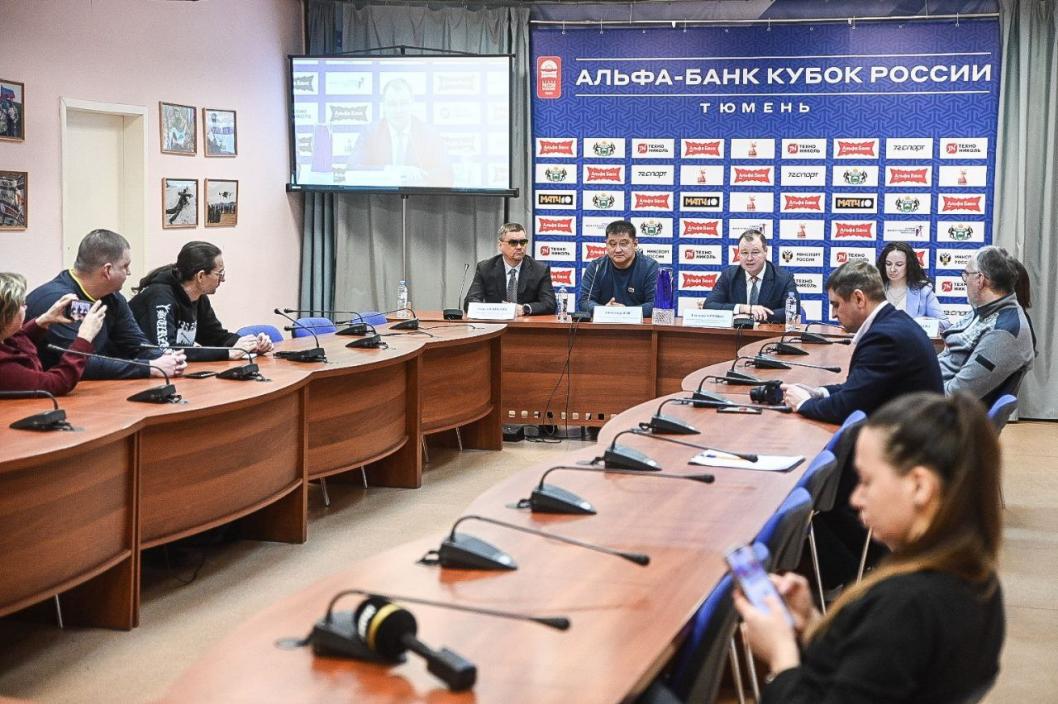 Сергей Елесин, ИА "Тюменская линия"