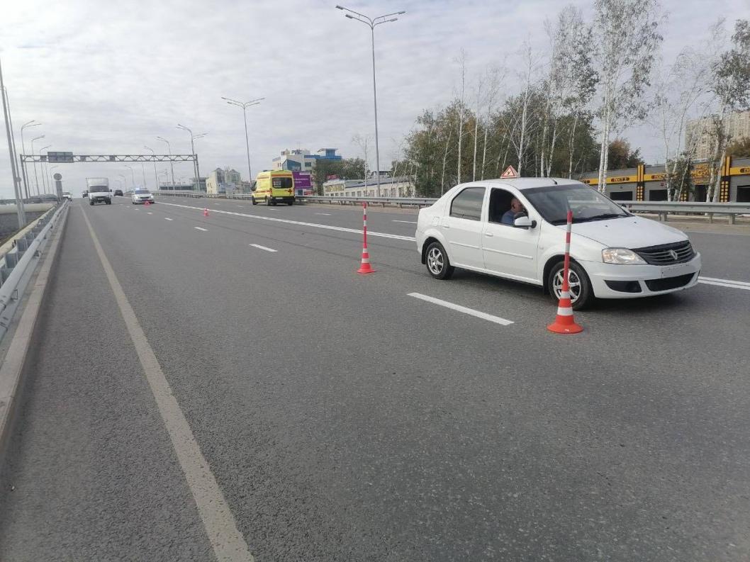 Подросток попал под колеса иномарки на улице 30 лет Победы в Тюмени -  Тюменская линия