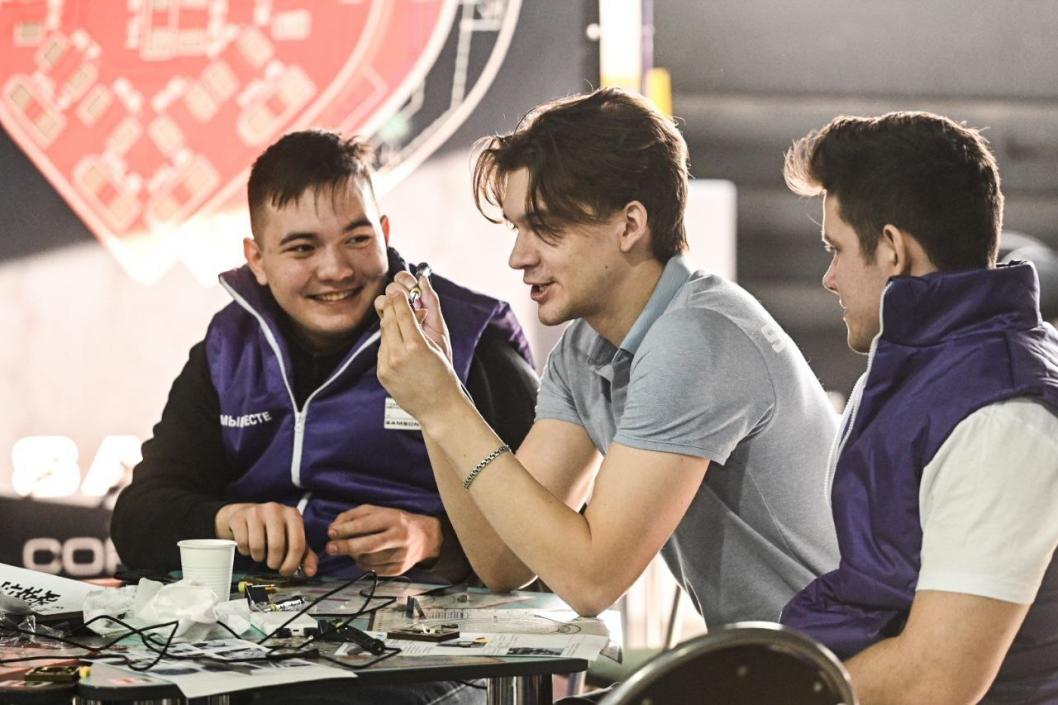 Сергей Елесин, ИА "Тюменская линия"