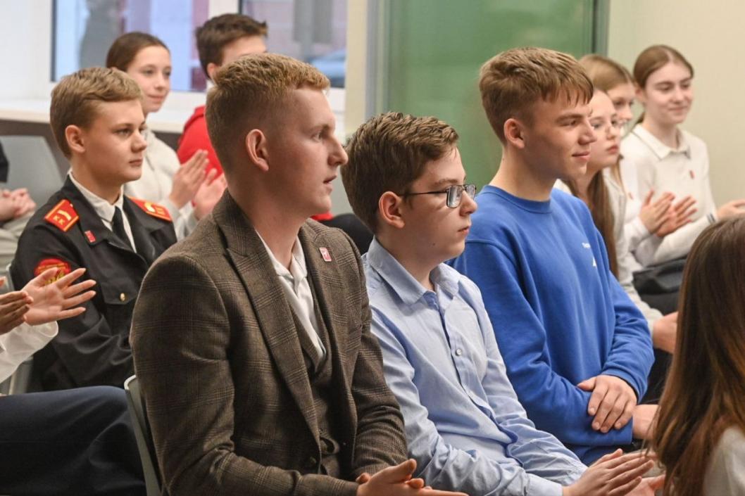 Сергей Елесин, ИА "Тюменская линия"