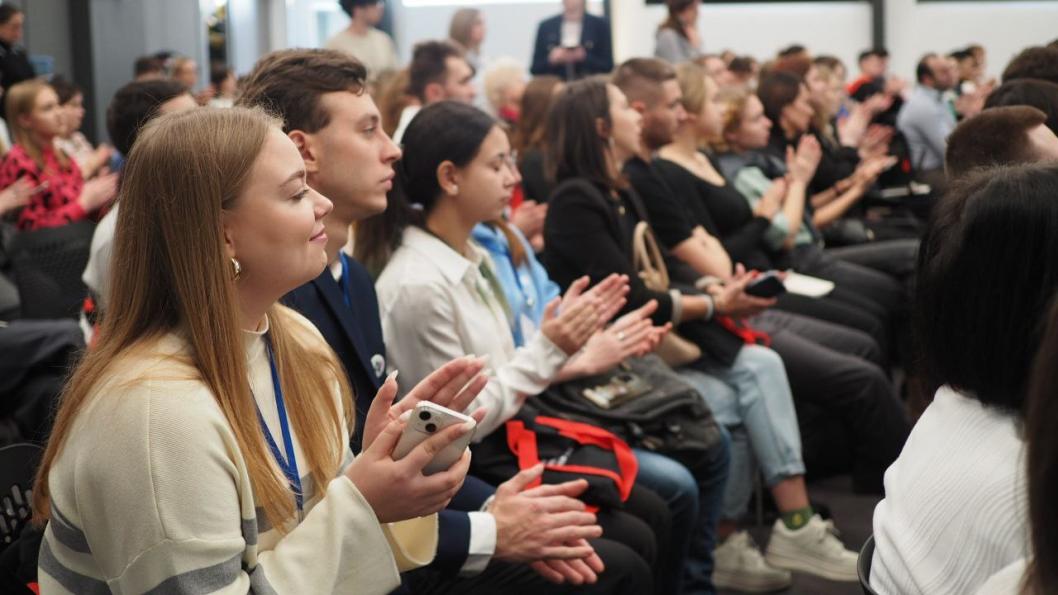 Инна Пахомова, ИА "Тюменская линия"