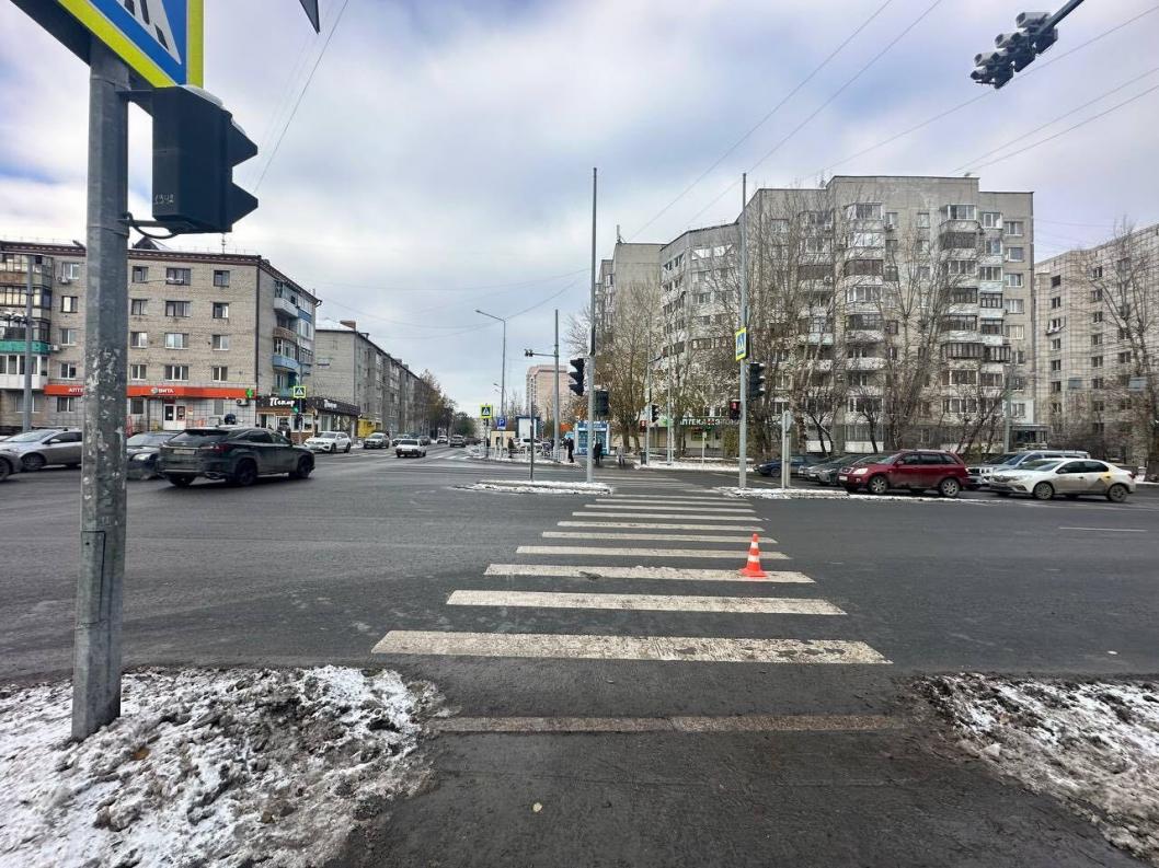 В Тюмени школьник получил тяжелую травму в ДТП на пешеходном переходе |  27.10.2023 | Тюмень - БезФормата