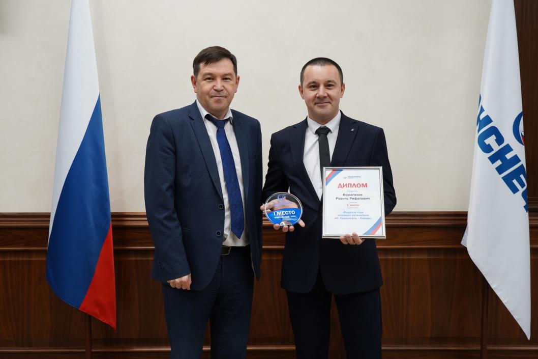 Олег Беляев