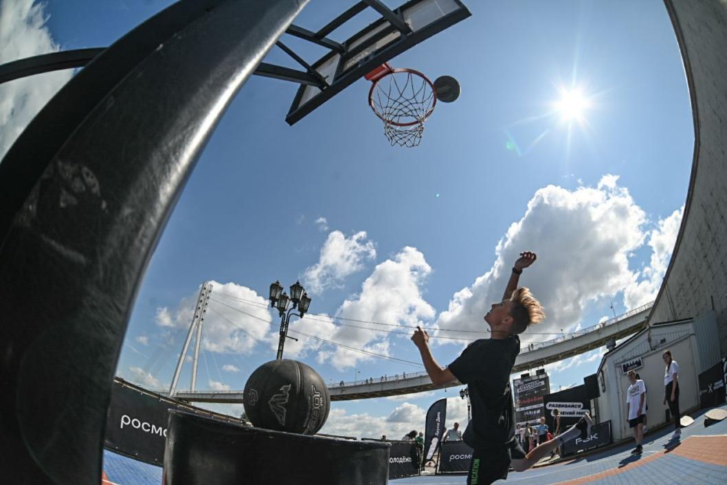 Сергей Елесин, ИА "Тюменская линия"