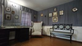 В комнате Ивана Якушкина