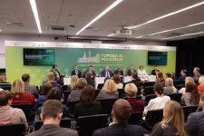 из аккаунтов Ольги Зиминой и Максима Афанасьева 