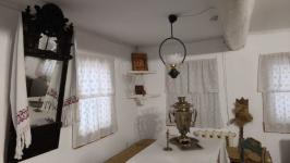 На первом этаже проживала хозяйка Федосья Трапезникова