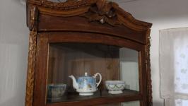 На первом этаже проживала хозяйка Федосья Трапезникова