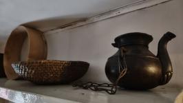 На первом этаже проживала хозяйка Федосья Трапезникова