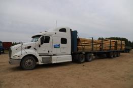 глава Уватского округа Вячеслав Елизаров