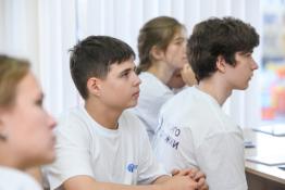 Денис Ядрихинский