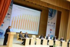 Международный форум "Нефть. Газ, Тэк" в тюменском технопарке. 19.08.2012г. фото Сергея Русанова.