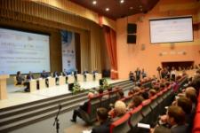 Международный форум "Нефть. Газ, Тэк" в тюменском технопарке. 19.08.2012г. фото Сергея Русанова.